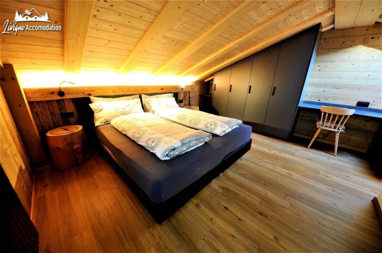 Mountain Chalet Scoiattolo By Livigno Accomodation Exterior photo