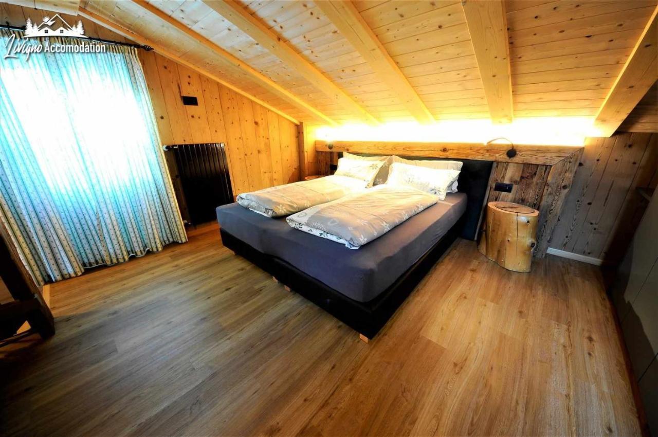 Mountain Chalet Scoiattolo By Livigno Accomodation Exterior photo