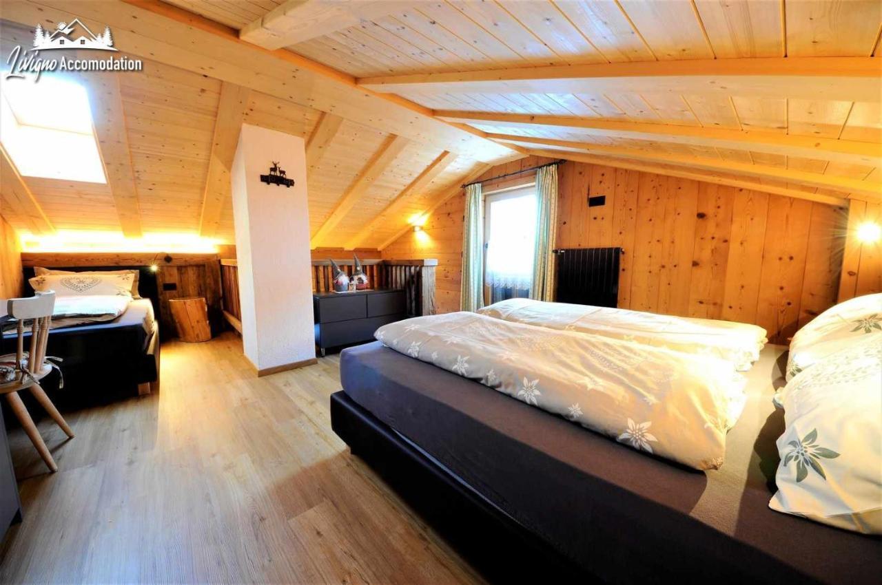 Mountain Chalet Scoiattolo By Livigno Accomodation Exterior photo