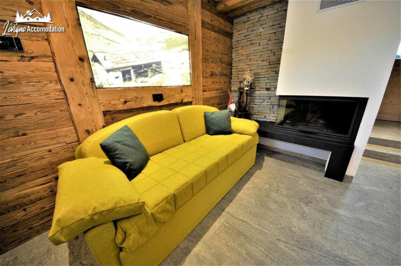 Mountain Chalet Scoiattolo By Livigno Accomodation Exterior photo
